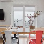 Beautiful With Spacious Balcony By Renters 아파트 브로츠와프