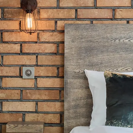 شقة Beautiful With Spacious Balcony By Renters *