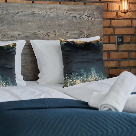 شقة Beautiful With Spacious Balcony By Renters فروتسواف